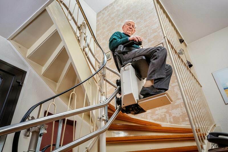 Der Sitzlift - Die beliebteste Lösung für sicheres Treppensteigen
